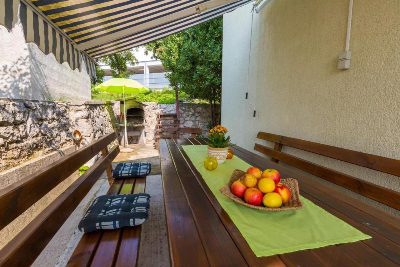 Two-Bedroom Apartment In Crikvenica Lxxxix Dramalj Eksteriør billede